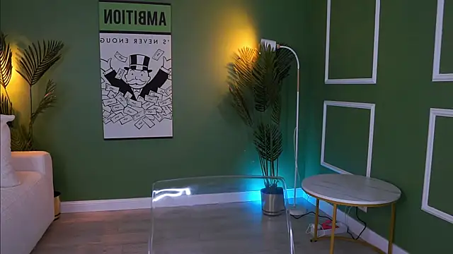 EvaZane online show from April 13, 2026, 8:57 pm