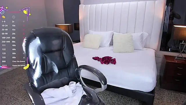 vanity sex online show from September 17, 2025, 11:45 am