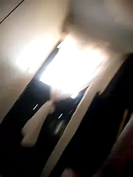 KikiLovesD online show from October 12, 2025, 1:45 pm