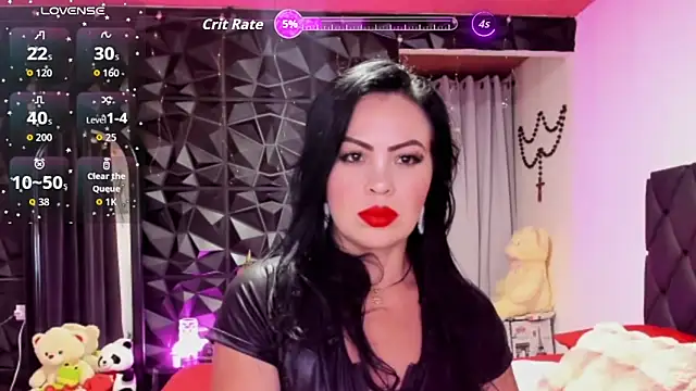 charlottemeyerr online show from November 9, 2025, 6:01 pm