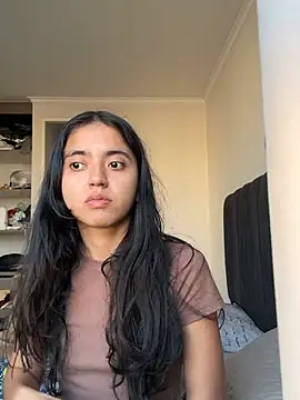 ViolettaSummer online show from June 30, 2026, 8:20 pm