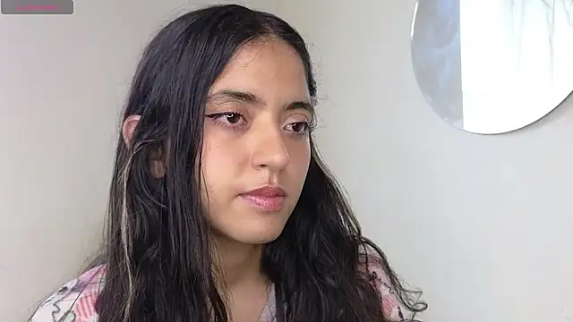 ViolettaSummer online show from October 12, 2025, 5:03 pm