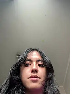 ViolettaSummer online show from July 18, 2026, 8:17 pm