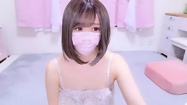 -YU- online show from April 5, 2026, 5:19 pm