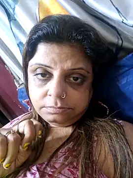 Maaya66 online show from December 14, 2025, 9:53 pm