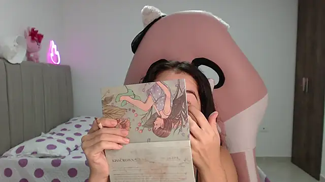 Caribbean beauty  online show from March 14, 2025, 2:31 am