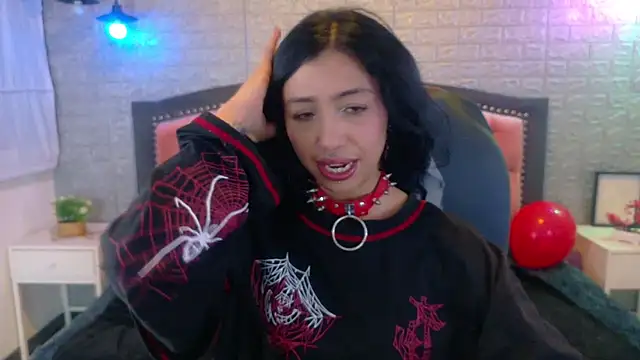 REDHOTTER  online show from March 6, 2026, 8:04 pm