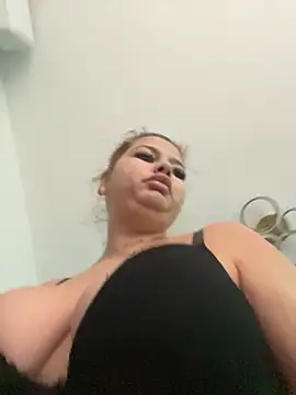 AllysonK online show from November 20, 2025, 1:45 pm