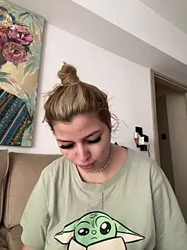 AllysonK online show from March 28, 2026, 1:23 pm