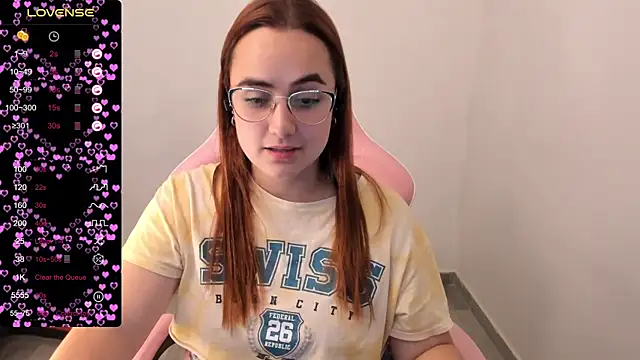 maryluna95 online show from February 27, 2025, 4:46 am