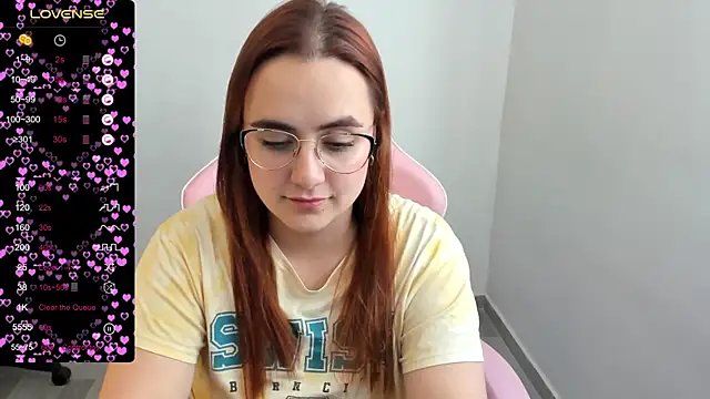 maryluna95 online show from February 26, 2025, 7:32 pm