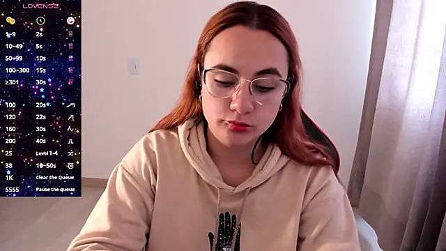 maryluna95 online show from October 15, 2025, 8:06 pm