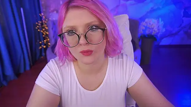 Snapshot of CoolTatis chatting on September 14, 2025, 6:58 am CoolTatis online show from September 14, 2025, 6:58 am