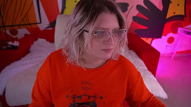 Snapshot of CoolTatis chatting on February 2, 2026, 9:08 am CoolTatis online show from February 2, 2026, 9:08 am