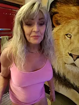 annika lately online show from October 24, 2025, 3:27 am