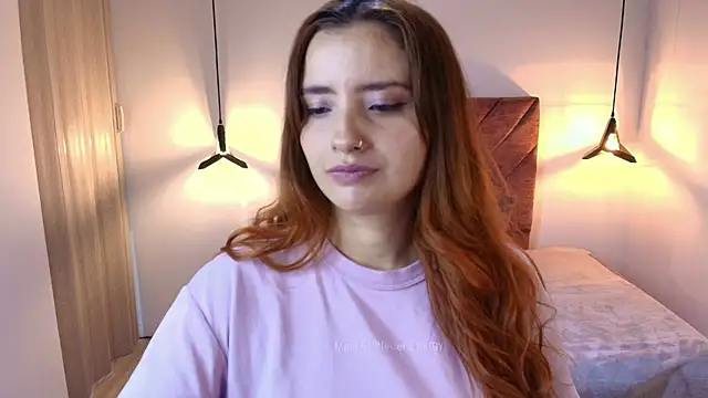ZaraNolimits  online show from June 25, 2026, 1:27 pm