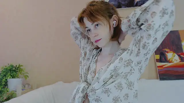 Amina Barbarian online show from May 26, 2026, 10:02 am