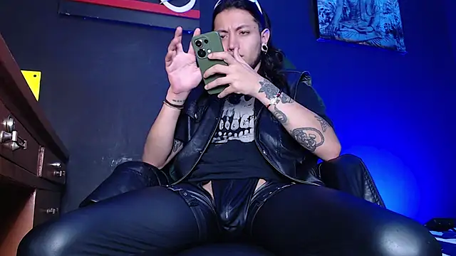 Dicaprioo  online show from February 16, 2026, 3:27 am