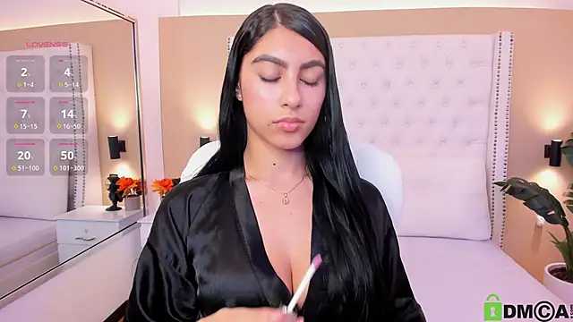 Emily roux online show from November 9, 2025, 4:38 am