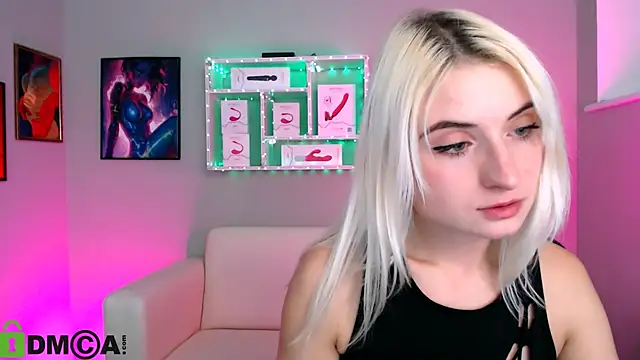 melisa white1 online show from December 4, 2025, 8:41 pm