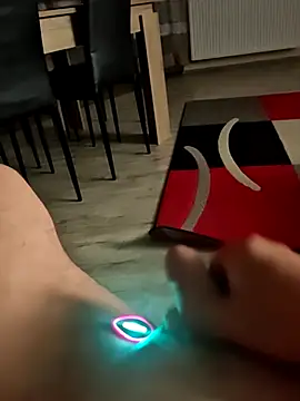 Szeltolo001 online show from March 20, 2026, 11:17 pm