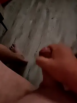 Szeltolo001 online show from October 1, 2025, 2:17 am