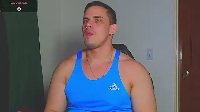 Snapshot of Regansmiths chatting on December 4, 2025, 11:48 pm Regansmiths online show from December 4, 2025, 11:48 pm