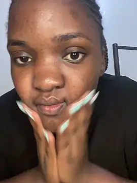 Snapshot of sweet18creamybigpussy chatting on October 1, 2025, 9:25 am sweet18creamybigpussy online show from October 1, 2025, 9:25 am