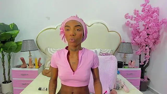 CahitlinBell online show from February 13, 2026, 6:13 am