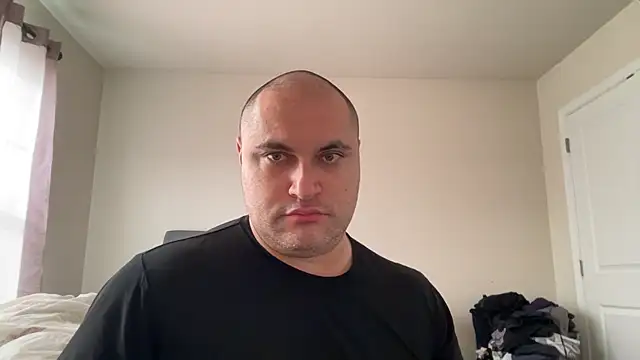 Snapshot of SluggishChase99 chatting on January 9, 2026, 3:52 pm SluggishChase99 online show from January 9, 2026, 3:52 pm