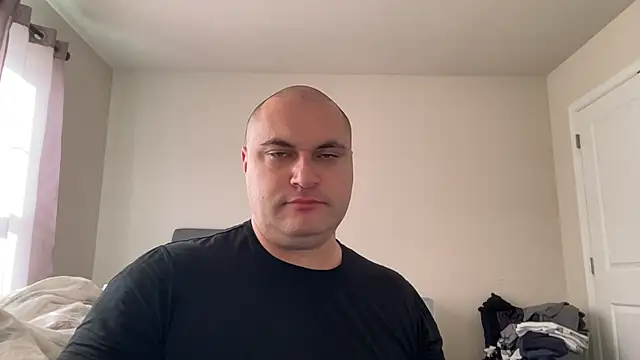 Snapshot of SluggishChase99 chatting on January 7, 2026, 4:45 pm SluggishChase99 online show from January 7, 2026, 4:45 pm