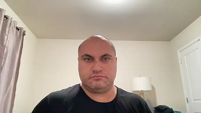 Snapshot of SluggishChase99 chatting on November 10, 2025, 9:36 am SluggishChase99 online show from November 10, 2025, 9:36 am