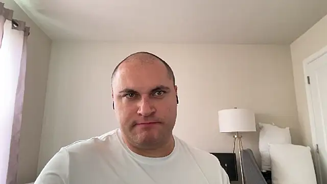 Snapshot of SluggishChase99 chatting on November 28, 2025, 5:24 pm SluggishChase99 online show from November 28, 2025, 5:24 pm