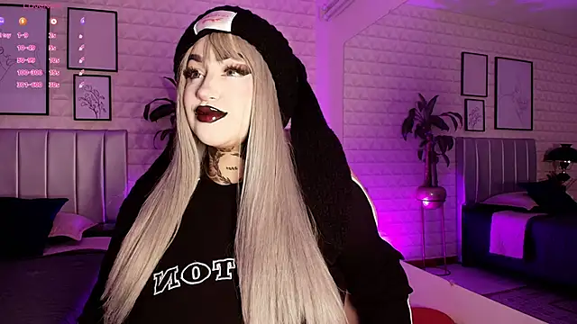 bella-green online show from September 25, 2025, 7:09 pm