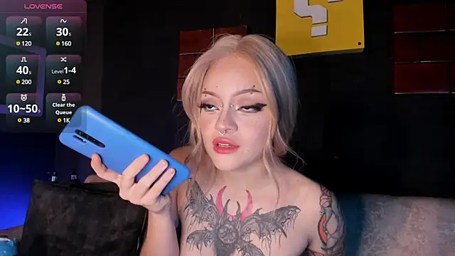 Elettra Rou online show from February 6, 2025, 2:33 am