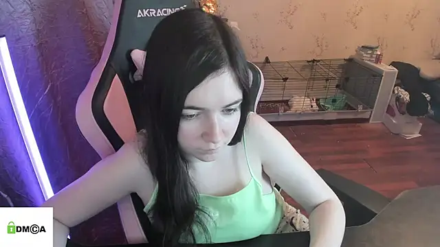 Crazy forest fairy online show from June 1, 2026, 11:04 pm