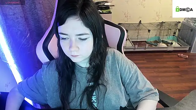 Crazy forest fairy online show from March 9, 2025, 4:16 am