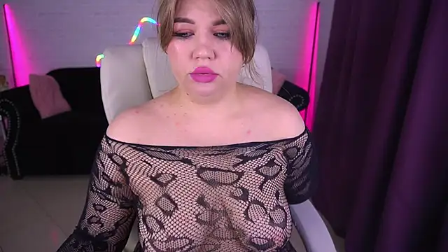 Snapshot of GabbieJay chatting on November 11, 2025, 1:50 pm GabbieJay online show from November 11, 2025, 1:50 pm