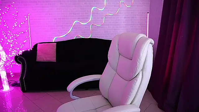 GabbieJay online show from February 28, 2026, 1:11 pm