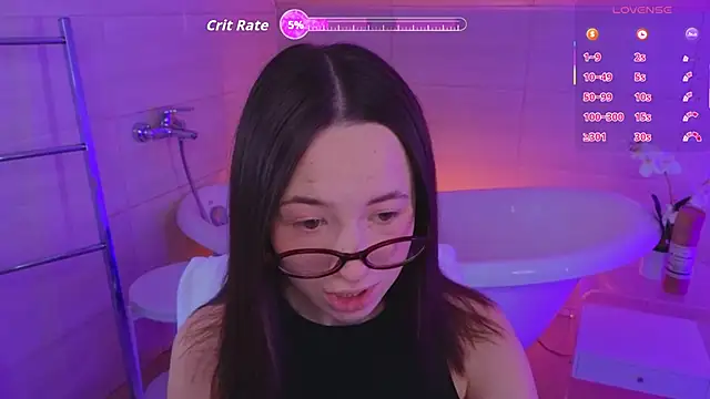 Hayle Hill online show from November 27, 2025, 4:02 am