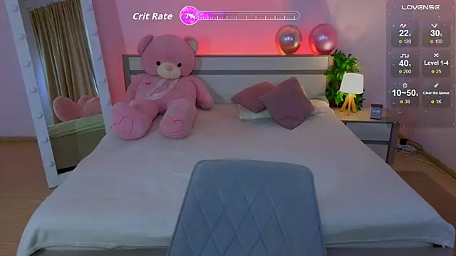 Hayle Hill online show from September 10, 2025, 2:32 am