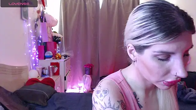 BLACKPeonyy online show from September 10, 2025, 5:50 am