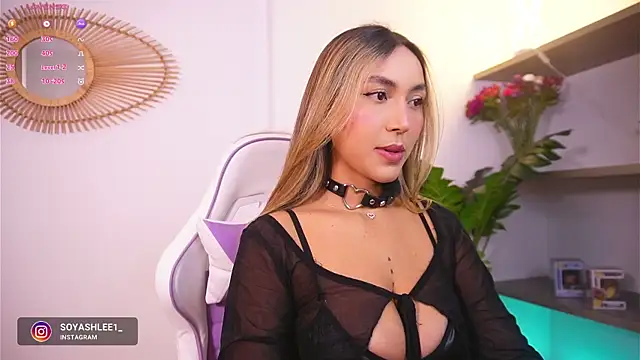 ashley2004 x online show from October 12, 2025, 12:01 am