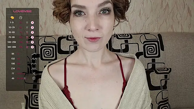 TinaWince online show from October 23, 2025, 4:44 am