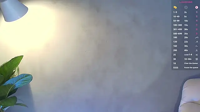 Valentinoford online show from February 20, 2025, 2:29 am