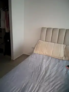 Naughty arabs online show from October 15, 2025, 9:12 pm