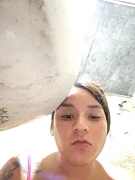 Rommy1028 online show from December 3, 2025, 7:30 am