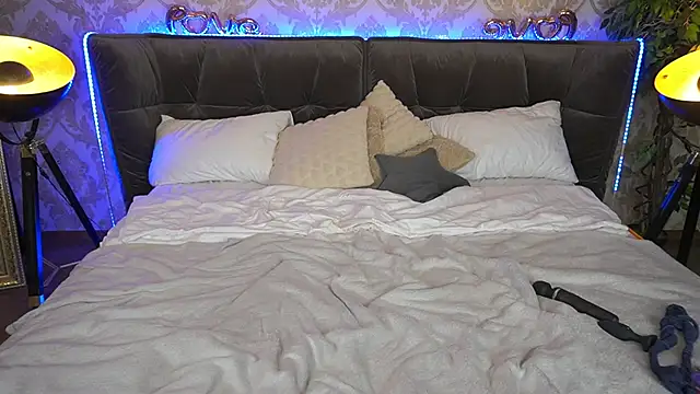 ArianaDarkk online show from March 13, 2025, 3:11 am