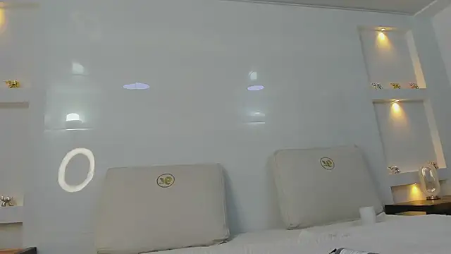 Dalia-Prada online show from May 11, 2026, 3:41 am