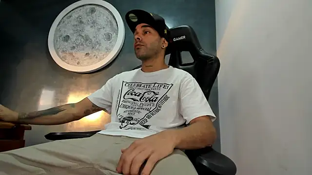 Bryan Bronx online show from March 18, 2025, 10:58 pm